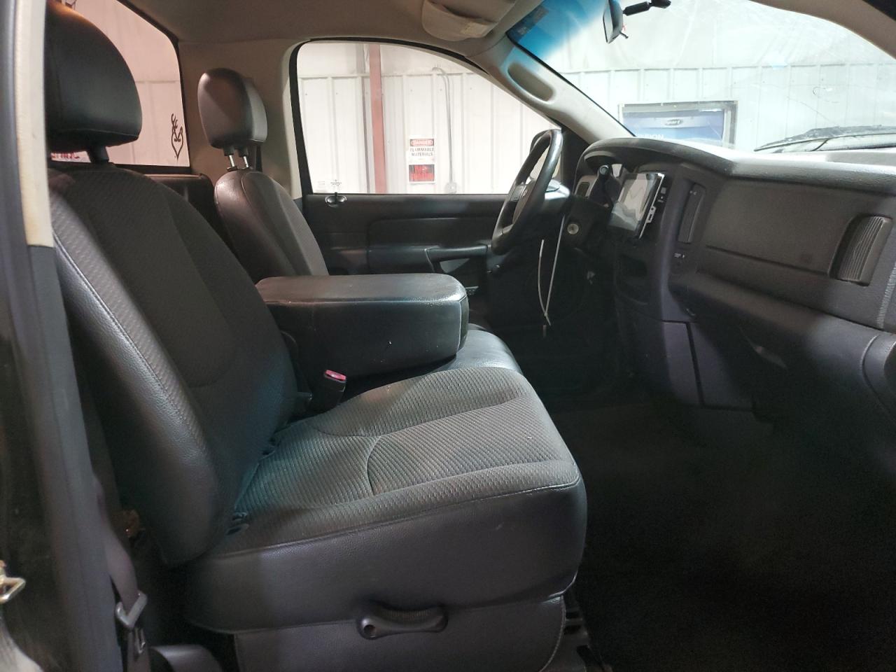 2005 Dodge Ram 1500 St VIN: 1D7HA16K05J525193 Lot: 64643834