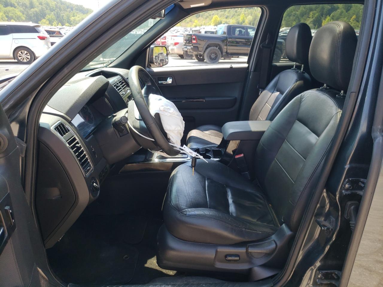 2008 Ford Escape Limited VIN: 1FMCU94128KC38808 Lot: 63066614