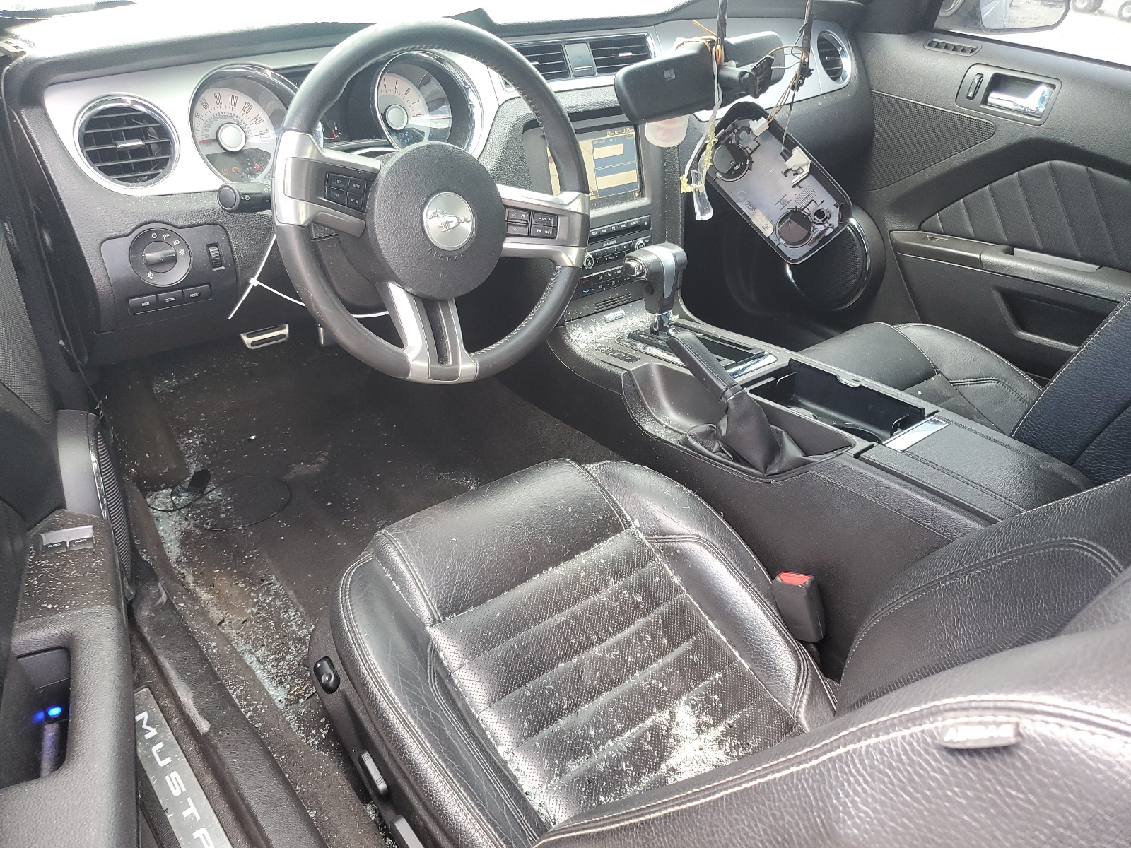 1ZVBP8AM6C5277048 2012 Ford Mustang