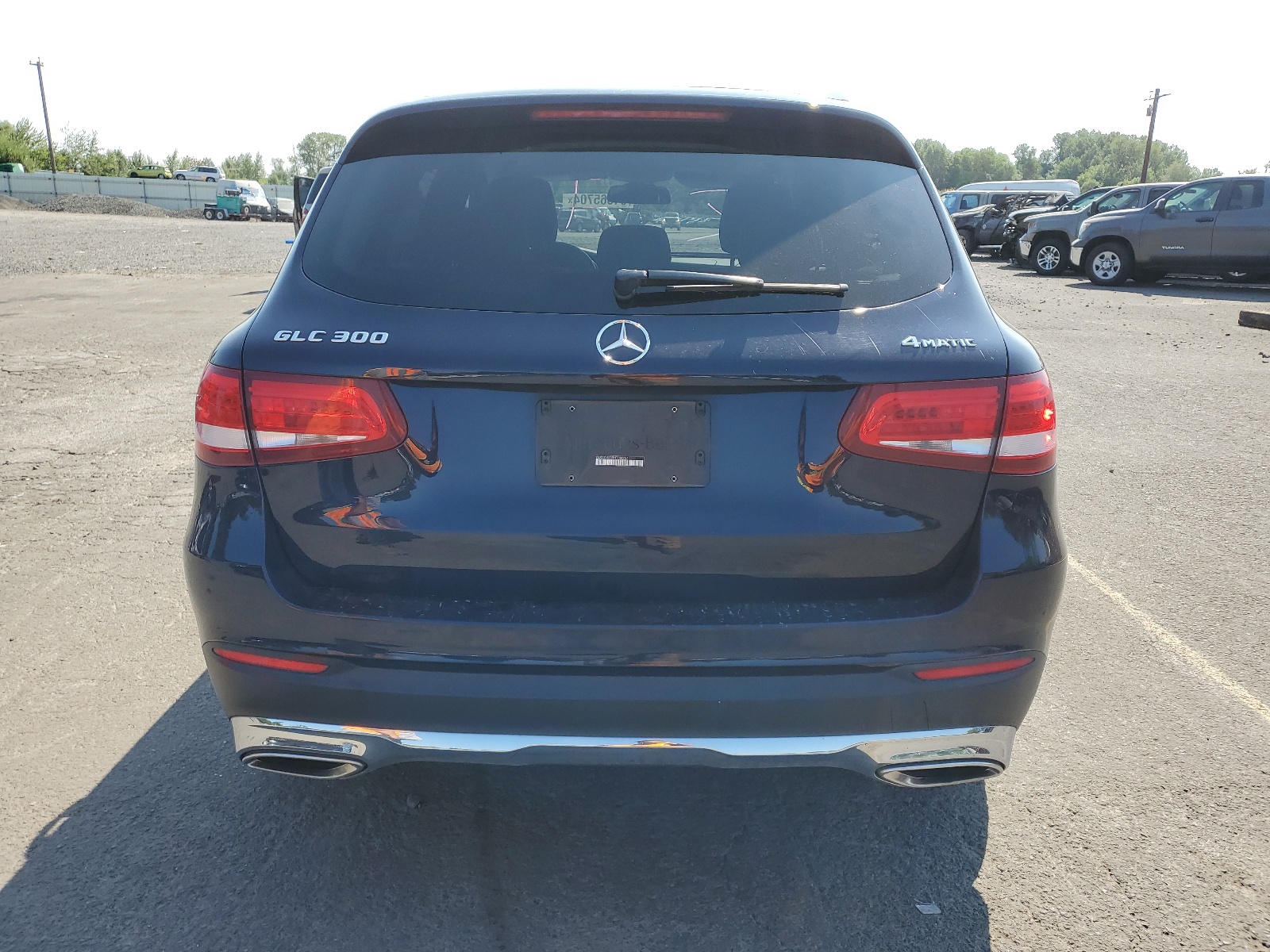 WDC0G4KB8HF134257 2017 Mercedes-Benz Glc 300 4Matic