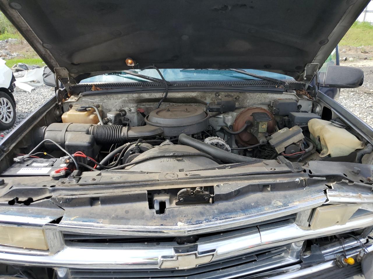 1995 Chevrolet Gmt-400 C1500 VIN: 2GCEC19K3S1258107 Lot: 64137354