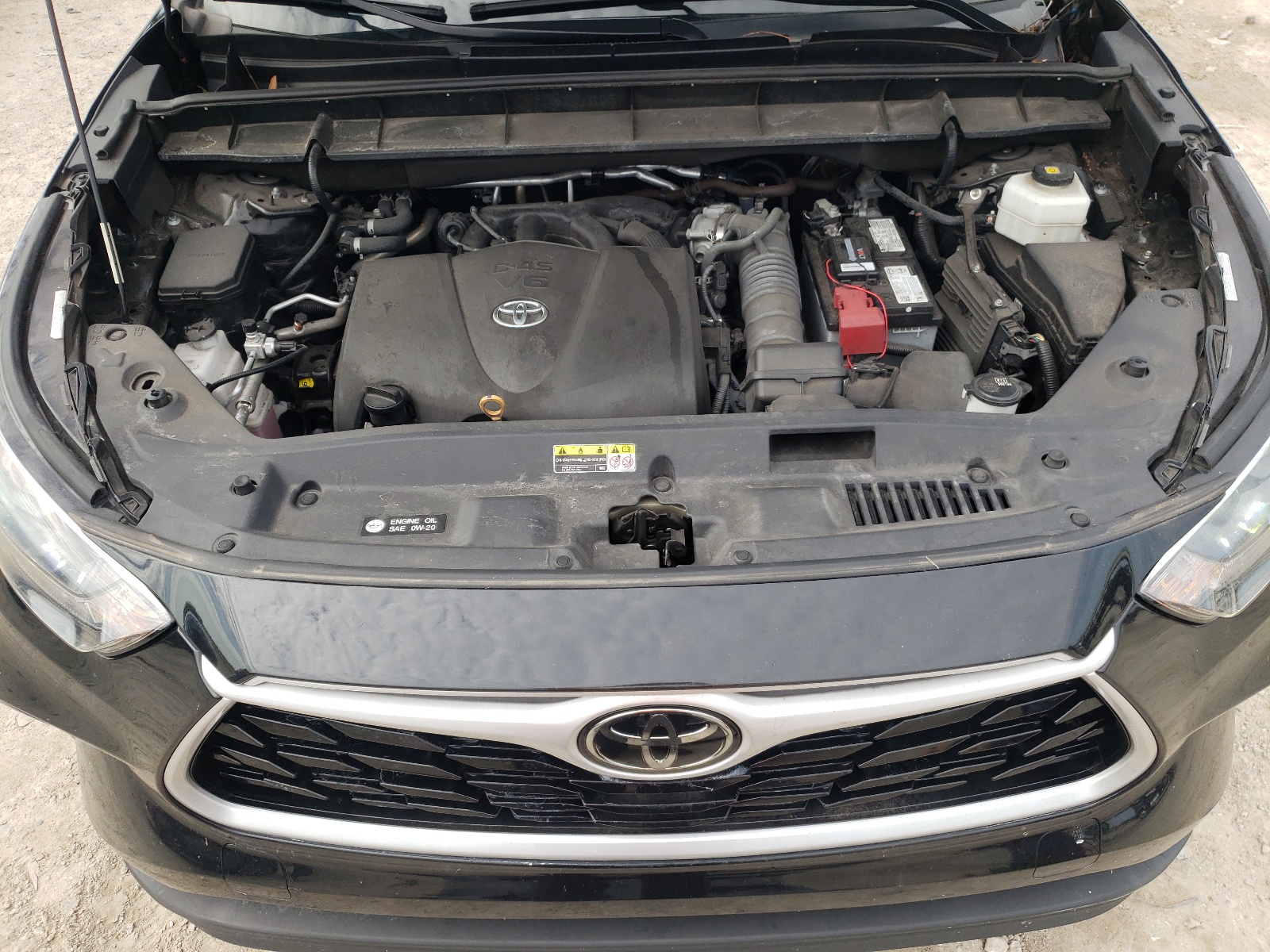 5TDGZRAH5MS526740 2021 Toyota Highlander Xle