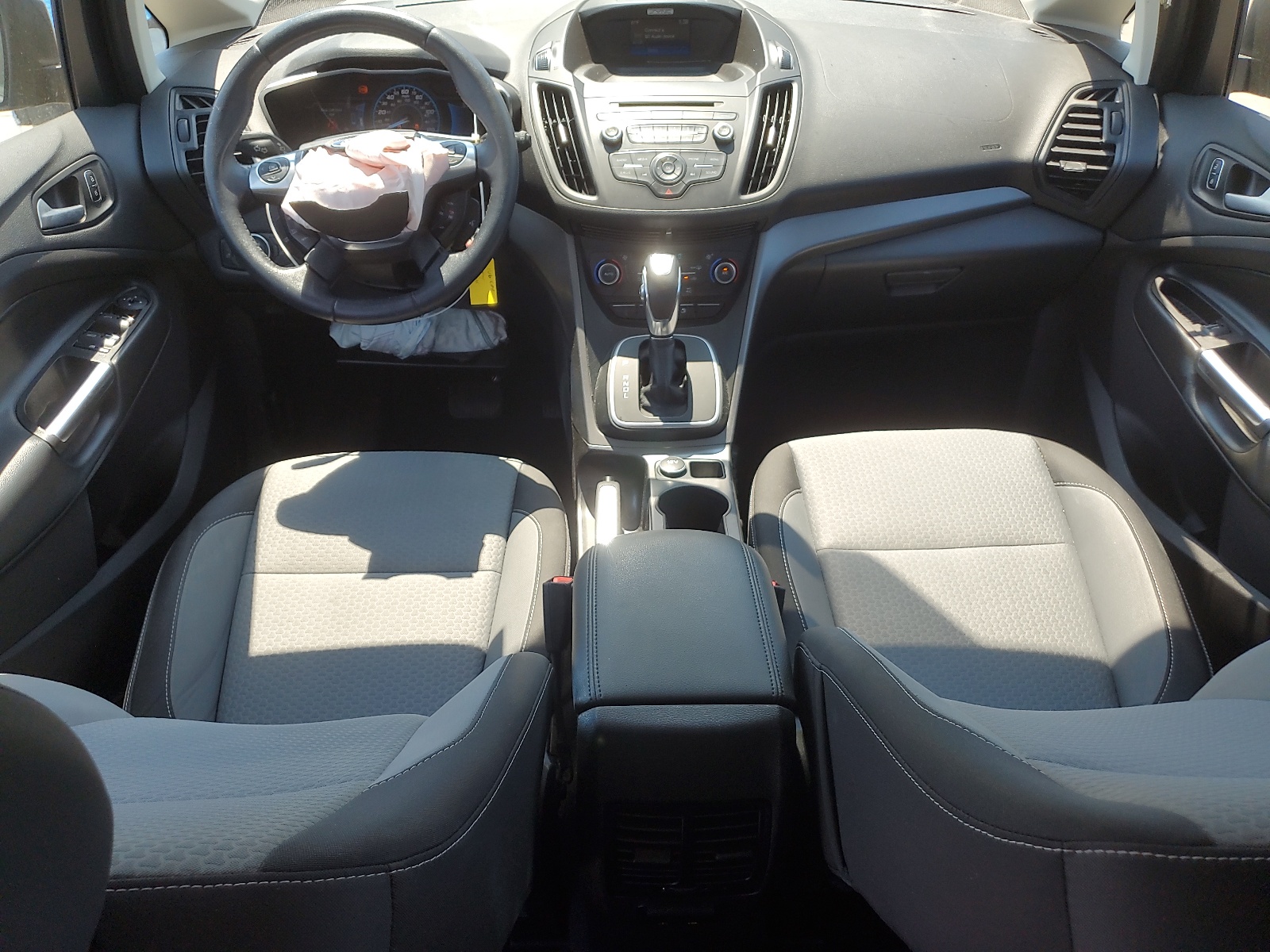 1FADP5AU0HL115354 2017 Ford C-Max Se