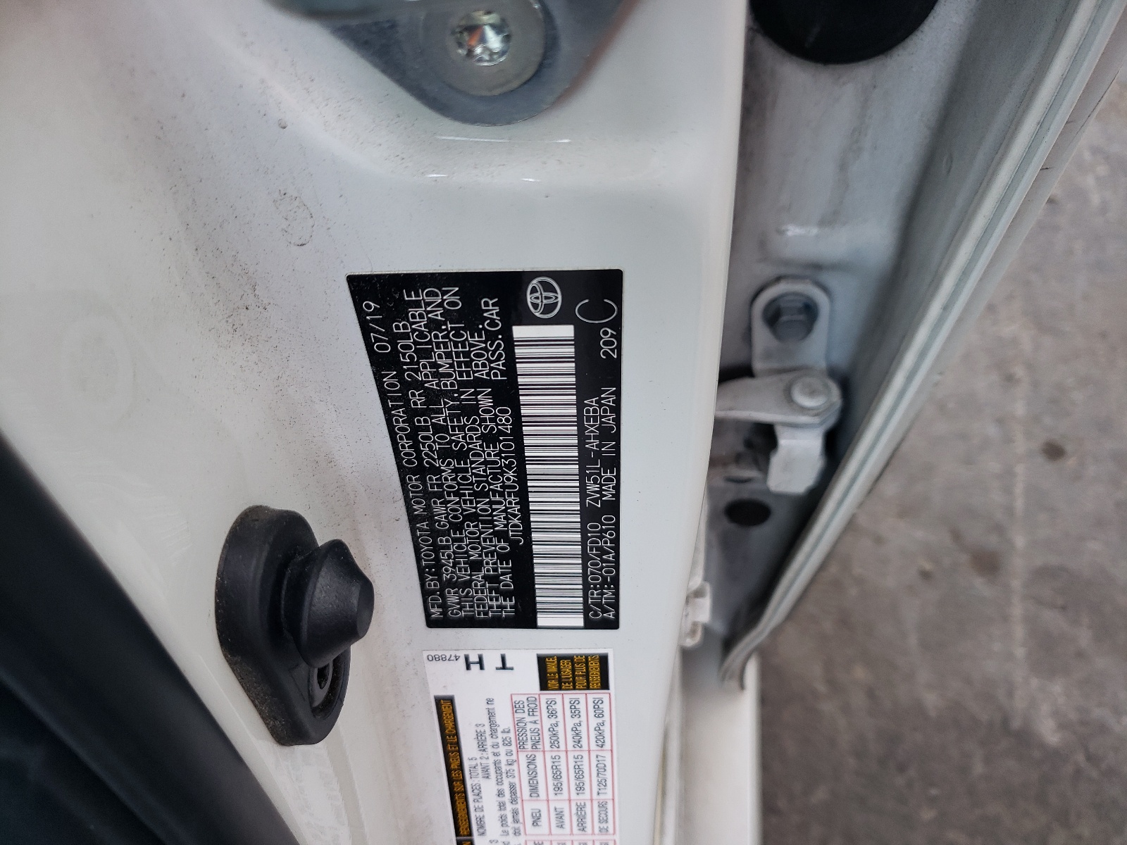 JTDKARFU9K3101480 2019 Toyota Prius