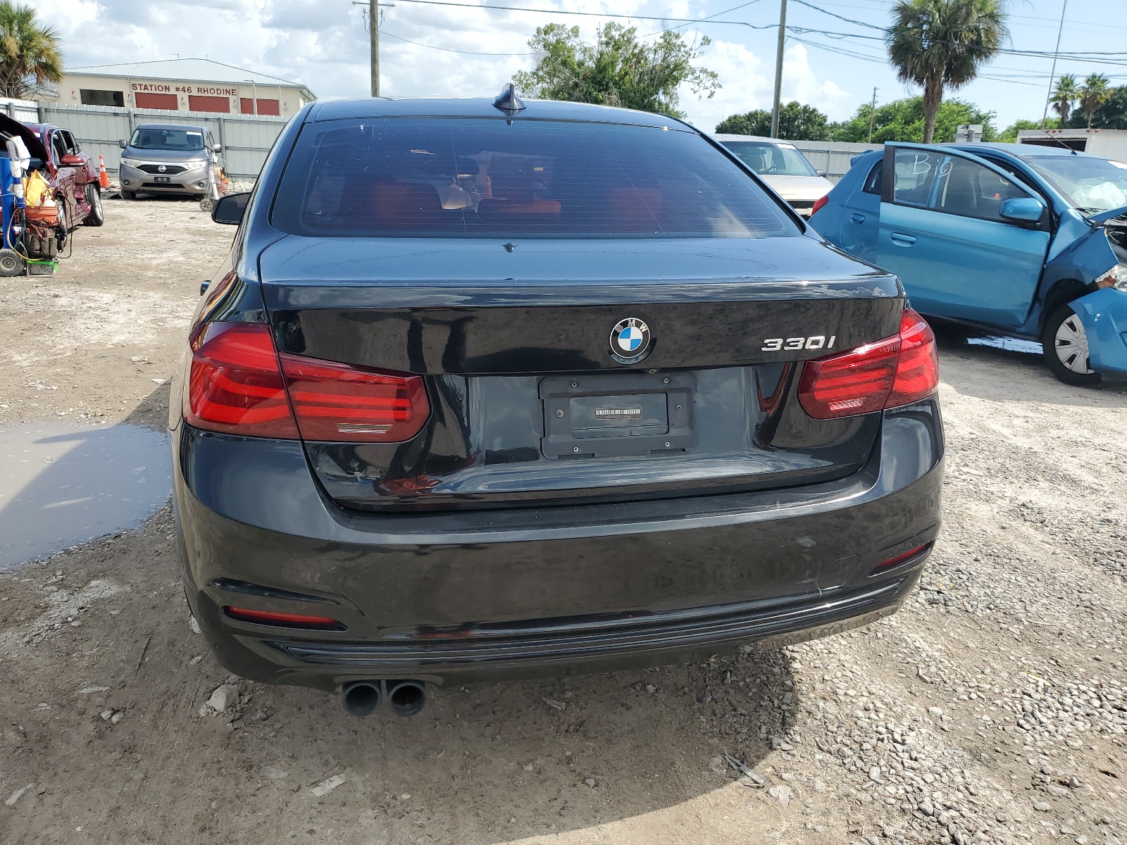 2018 BMW 330 I vin: WBA8B9G57JNU99660