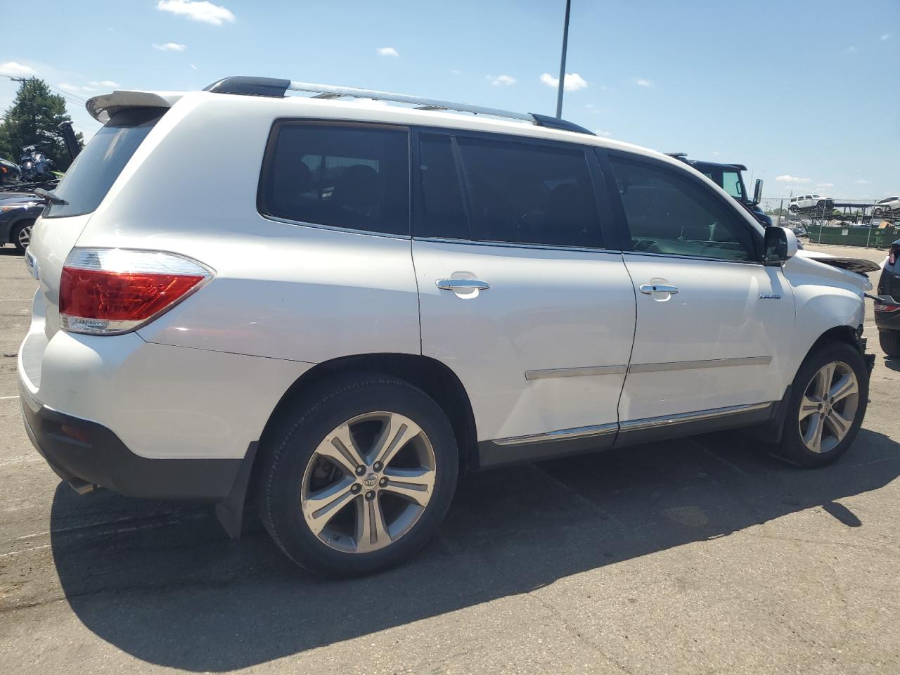 2012 Toyota Highlander - Image 3