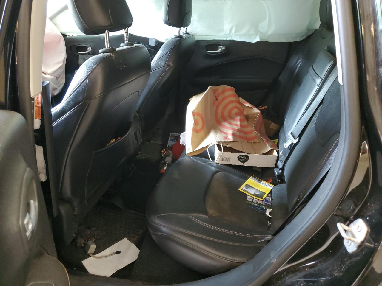 2018 Jeep Compass Latitude VIN: 3C4NJDBB1JT480689 Lot: 61737724