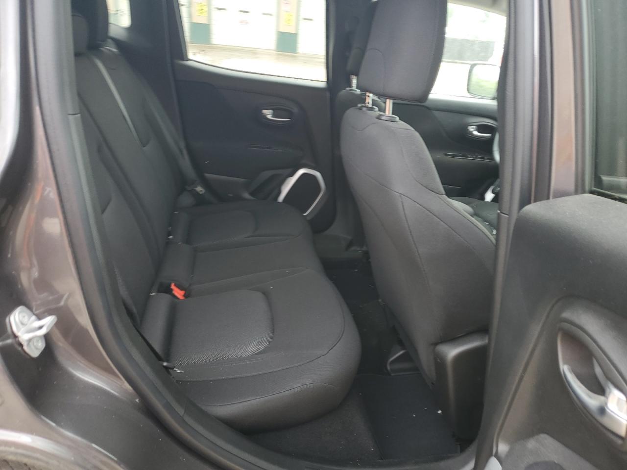 2018 Jeep Renegade Sport VIN: ZACCJBAB8JPJ16402 Lot: 64116424