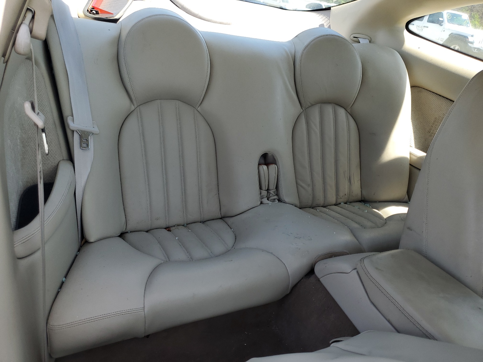 SAJDA41C22NA24177 2002 Jaguar Xk8