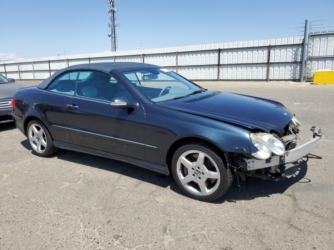 2005 Mercedes-Benz Clk 500 VIN: WDBTK75GX5T035459 Lot: 64657334