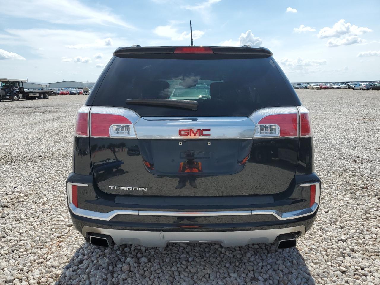 2017 GMC Terrain Denali VIN: 2GKFLRE32H6279905 Lot: 63811524