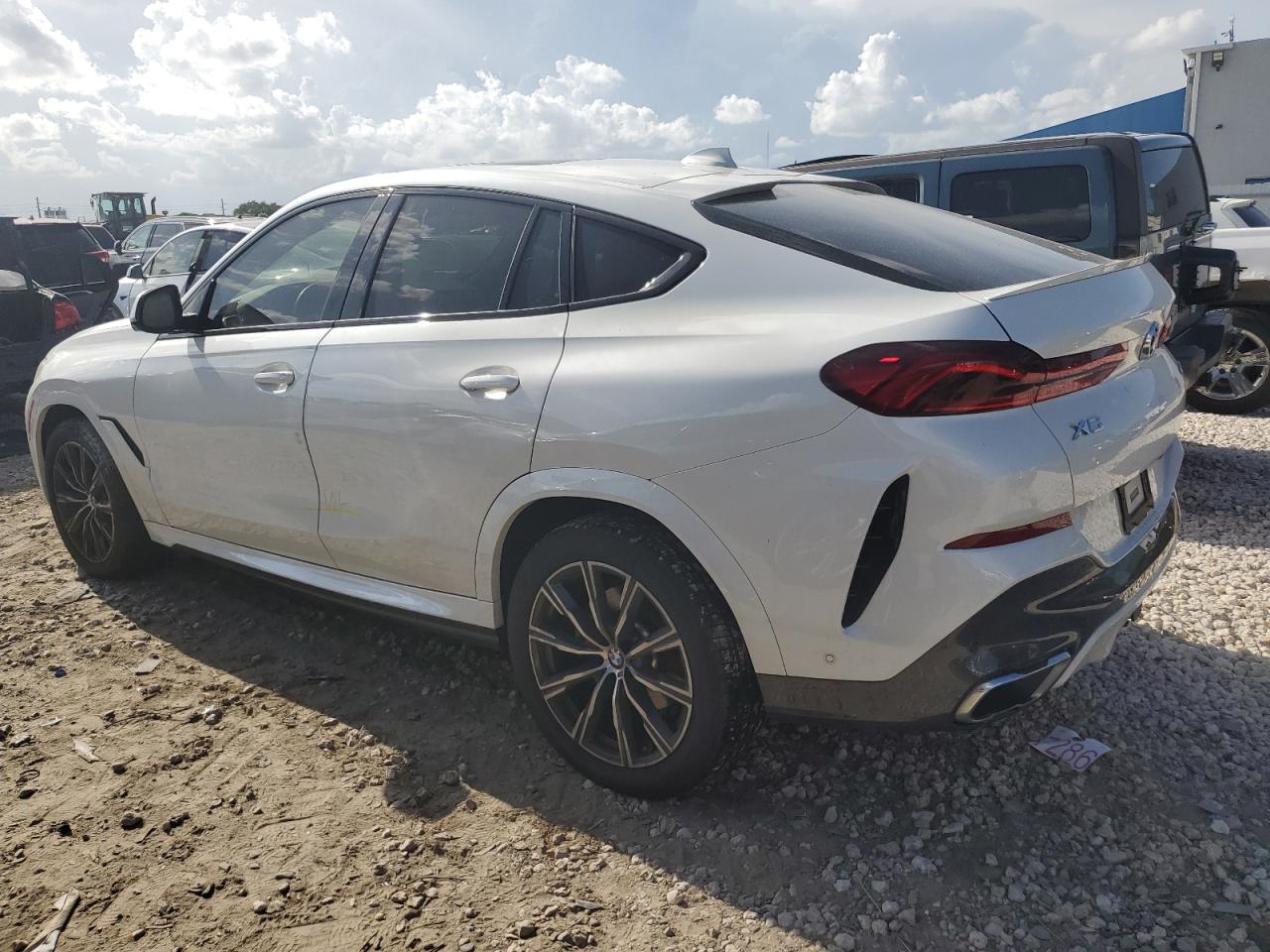 2022 BMW X6 xDrive40I VIN: 5UXCY6C02N9J12482 Lot: 63545864