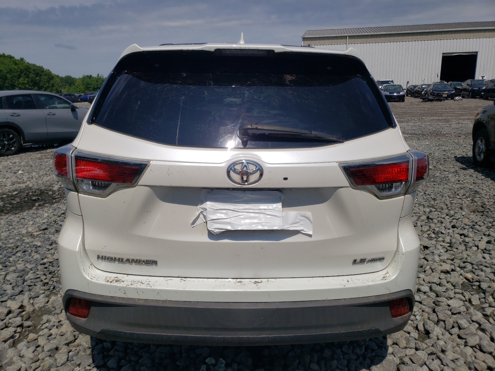 5TDBKRFH3ES062257 2014 Toyota Highlander Le