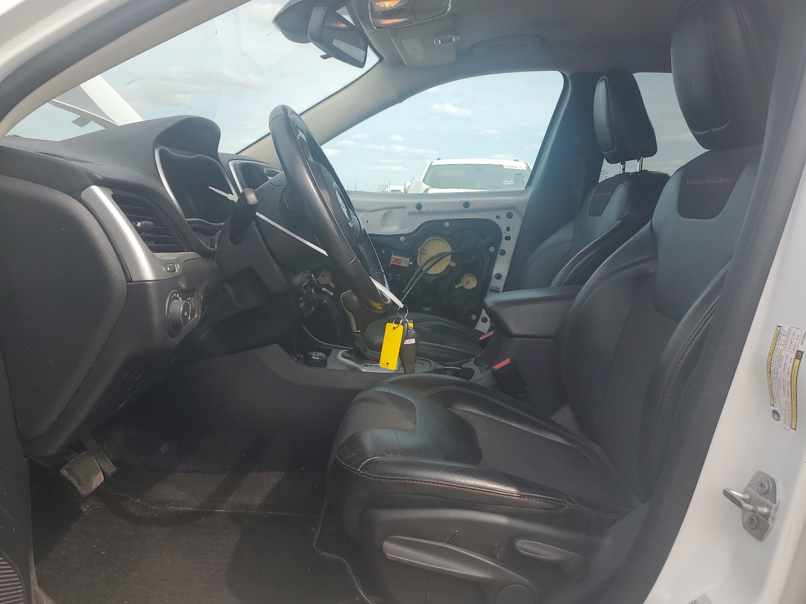 1C4PJMBS9GW129654 2016 Jeep Cherokee Trailhawk