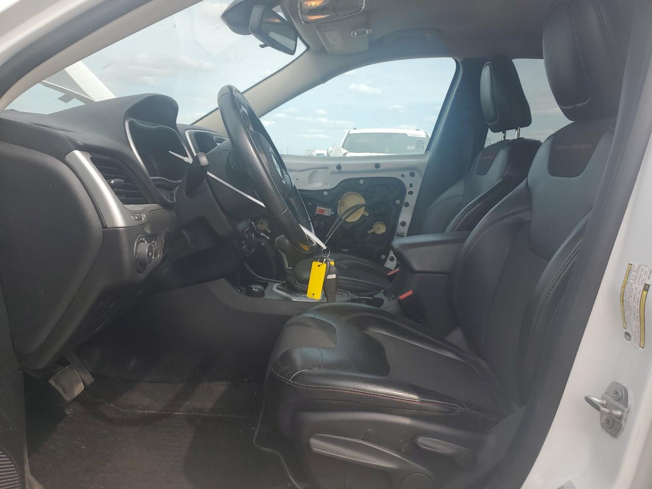 2016 Jeep Cherokee Trailhawk VIN: 1C4PJMBS9GW129654 Lot: 63212974