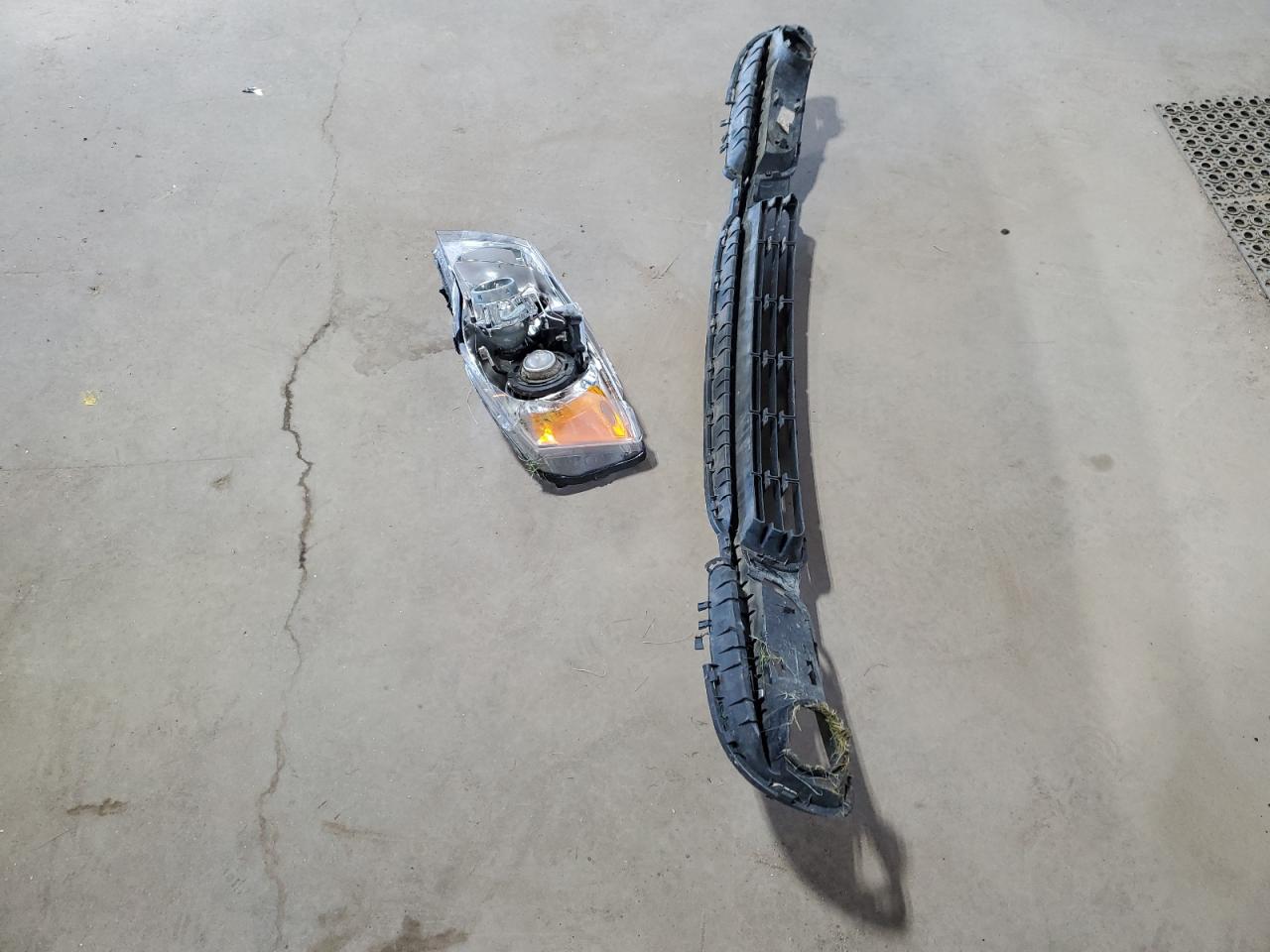 2014 Chrysler Town & Country Limited VIN: 2C4RC1GG3ER251812 Lot: 61462694