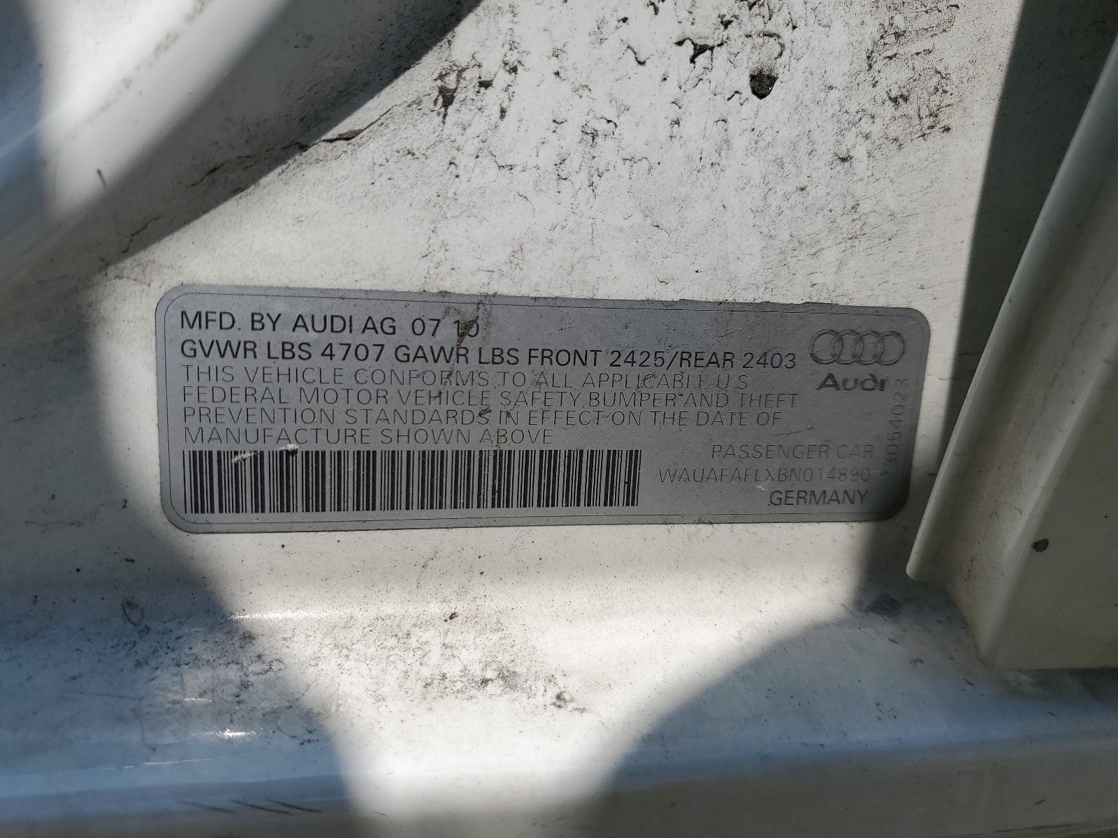 WAUAFAFLXBN014890 2011 Audi A4 Premium