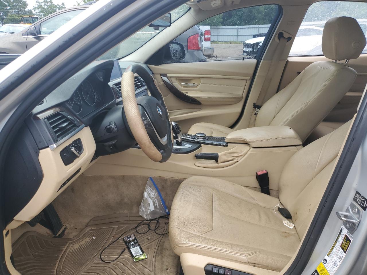 2014 BMW 328 Xi VIN: WBA3B3C5XEJ977404 Lot: 85703654