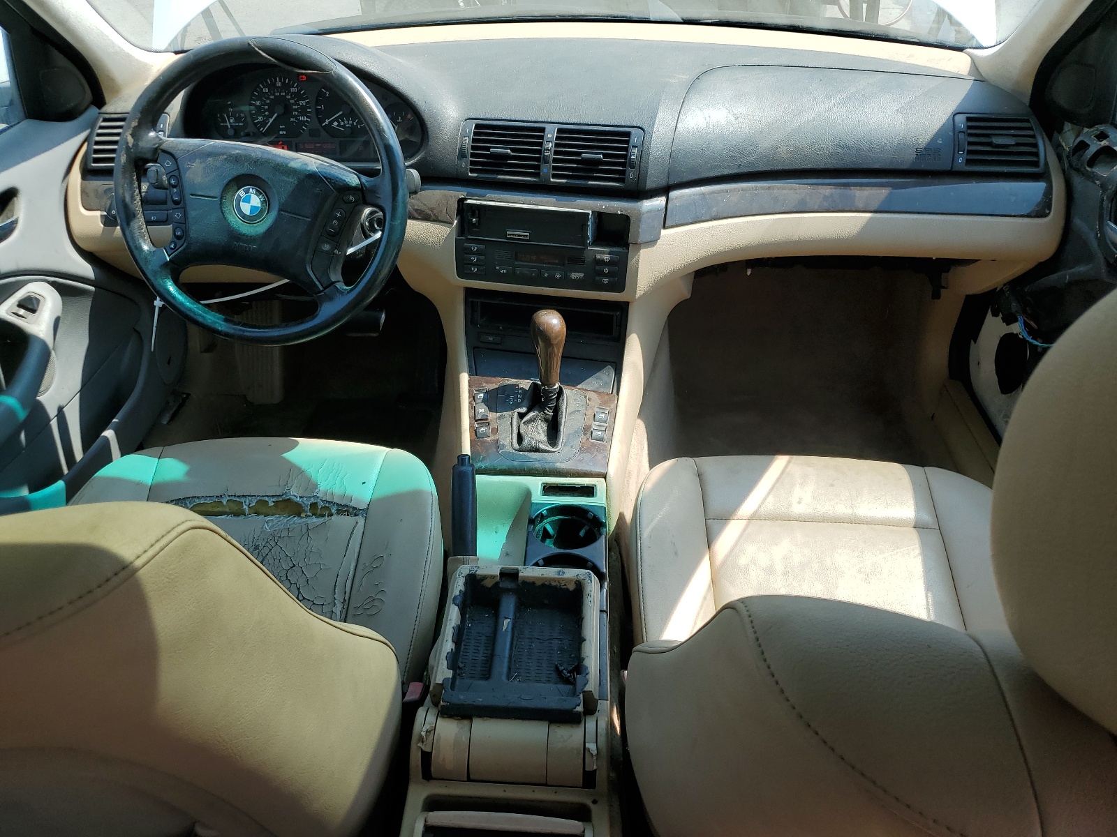 WBAET37482NG82249 2002 BMW 325 I