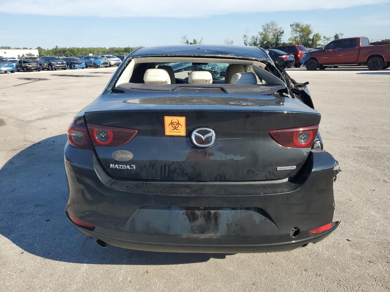 2019 Mazda 3 - Image 6