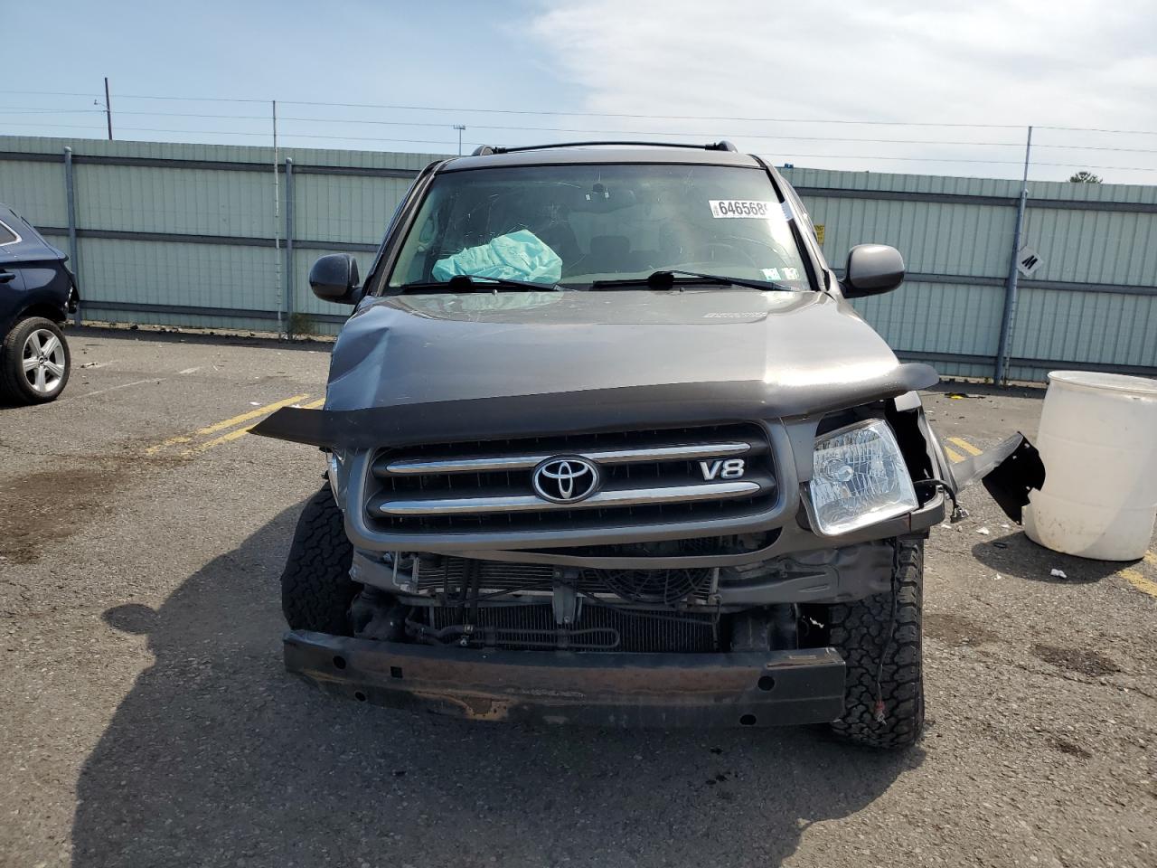 2004 Toyota Sequoia Limited VIN: 5TDBT48A54S220726 Lot: 64656894