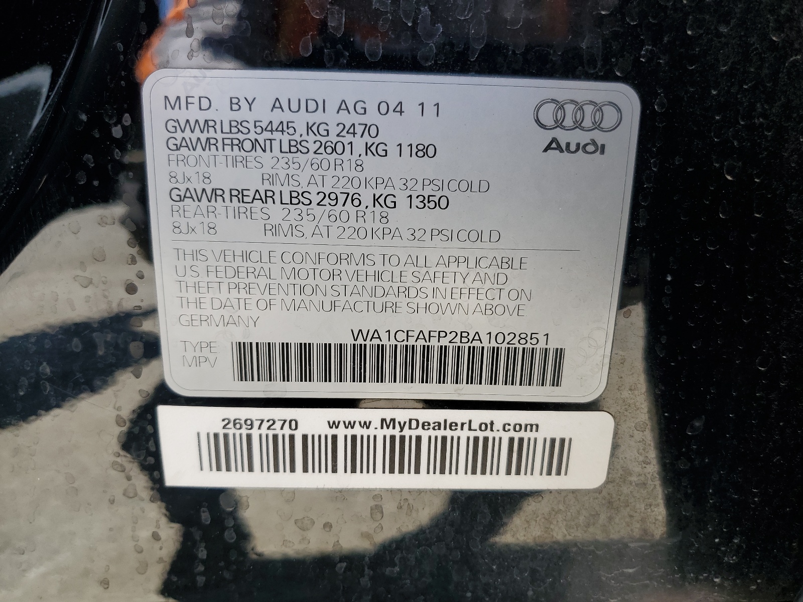 WA1CFAFP2BA102851 2011 Audi Q5 Premium