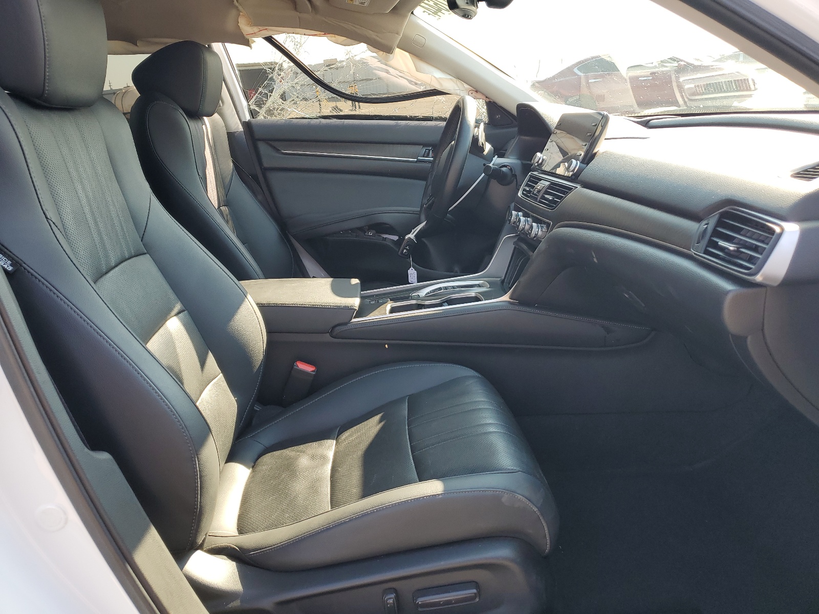 1HGCV2F95NA007545 2022 Honda Accord Touring