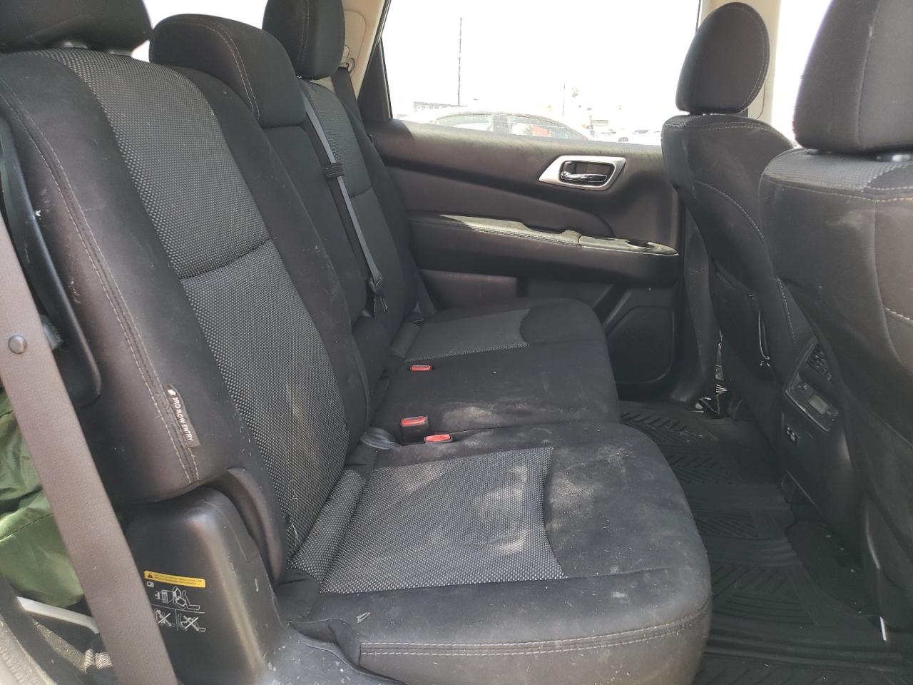 2019 Nissan Pathfinder S VIN: 5N1DR2MMXKC636485 Lot: 63501984