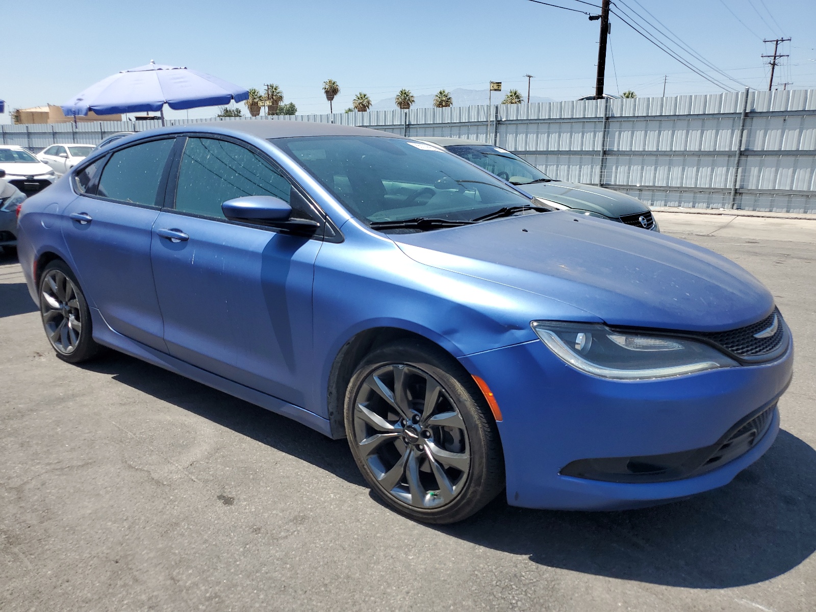 2015 Chrysler 200 S vin: 1C3CCCBG0FN526094