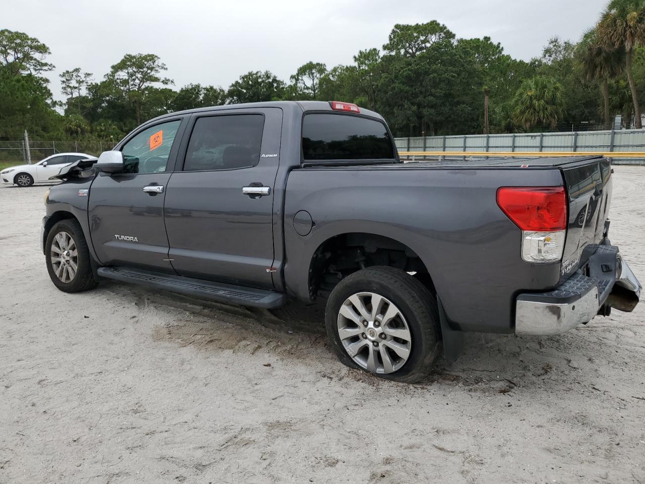 2012 Toyota Tundra - Image 2