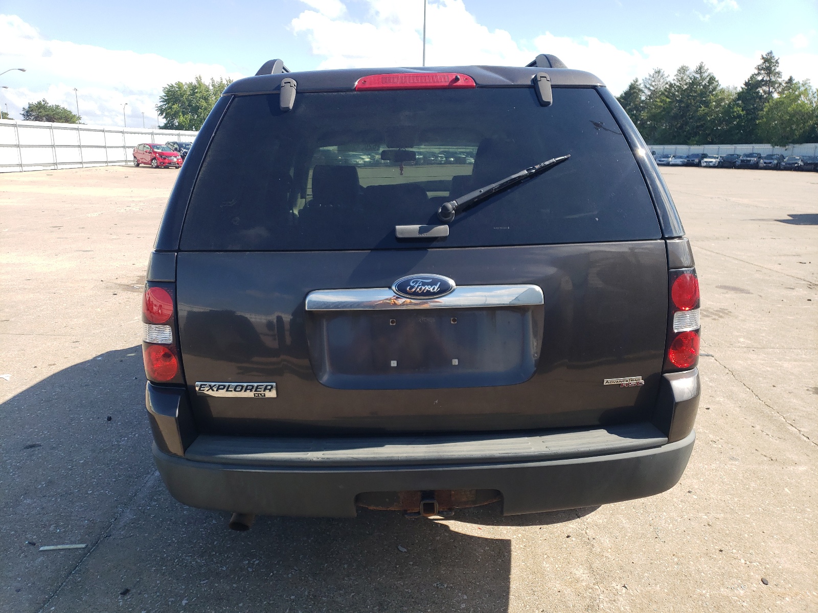 1FMEU63867UA60457 2007 Ford Explorer Xlt