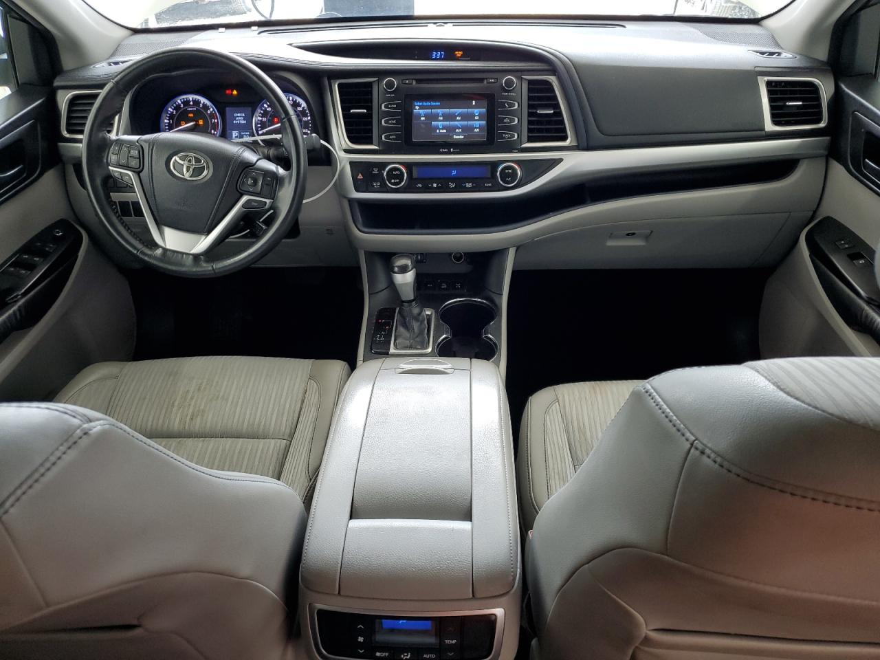 2014 Toyota Highlander Le VIN: 5TDBKRFH3ES004715 Lot: 64502164