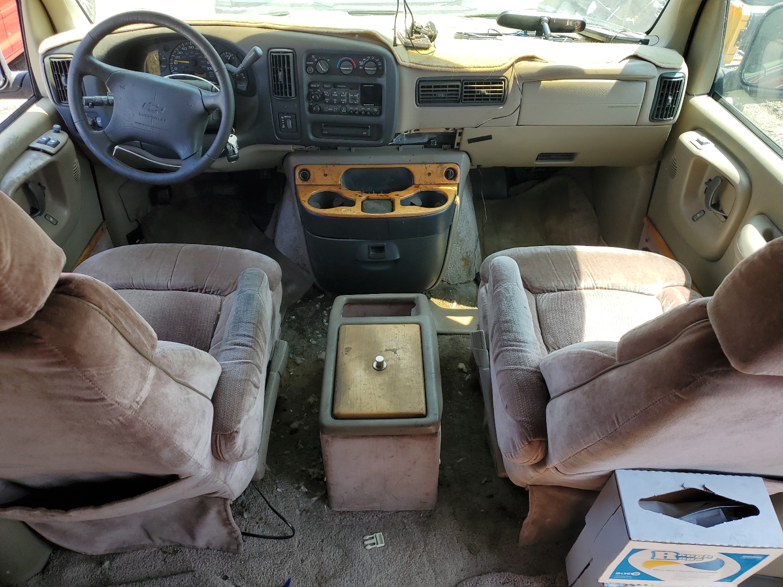 1GBFG15R9V1075448 1997 Chevrolet Express G1500