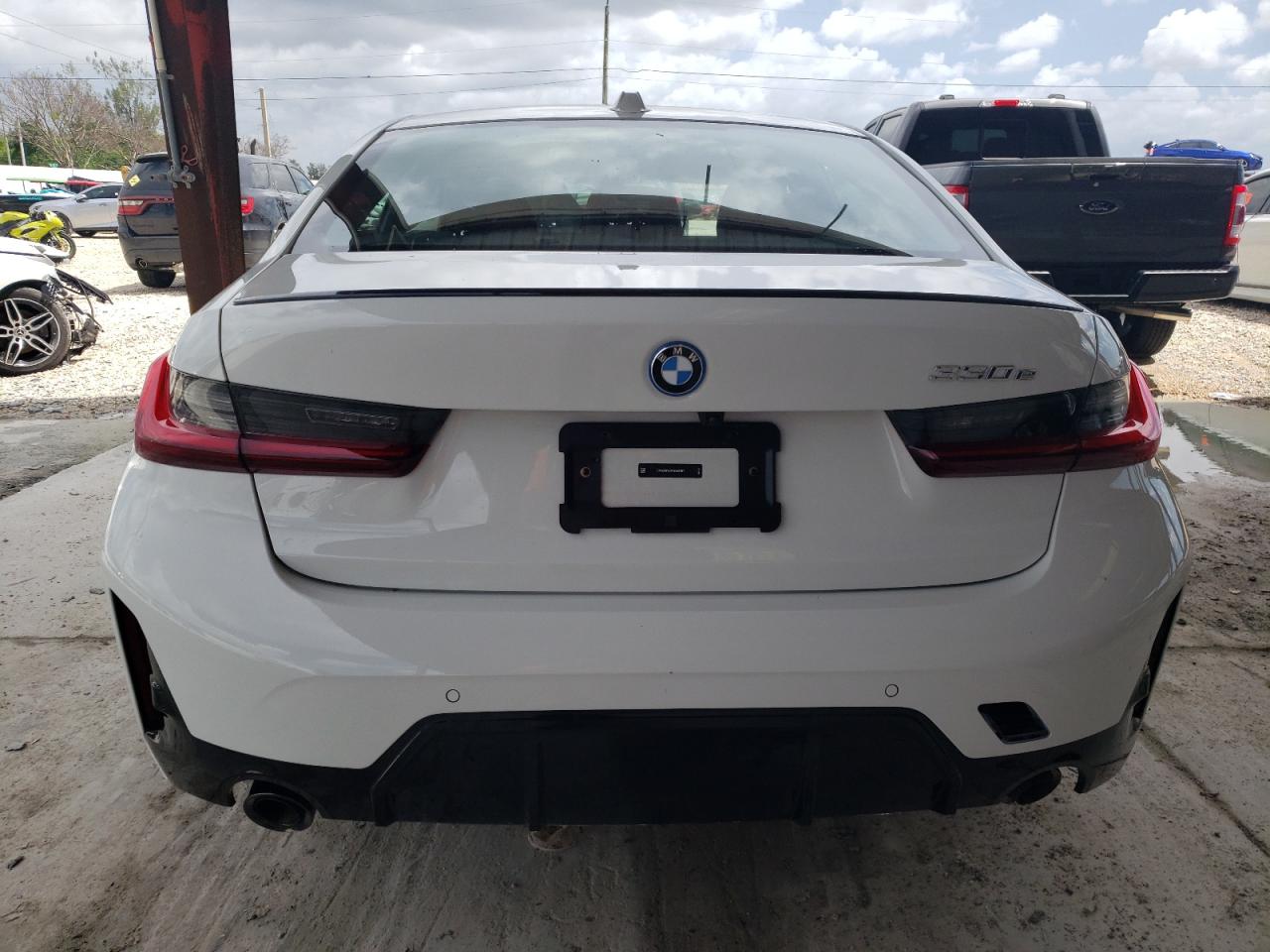 2024 BMW 330E VIN: 3MW39FF08R8E33787 Lot: 63331344