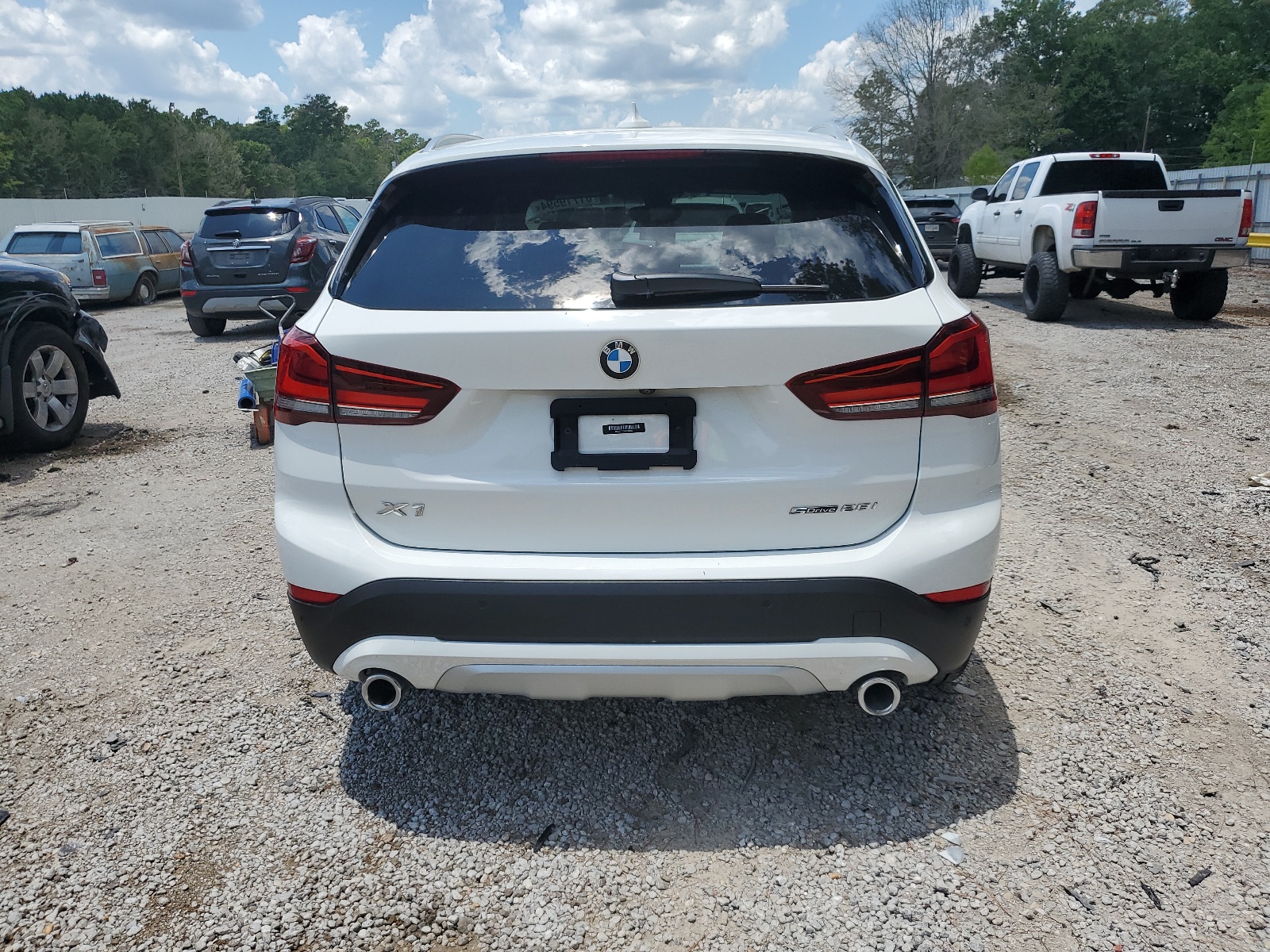 WBXJG7C04M5T90407 2016 BMW X1 Sdrive28I