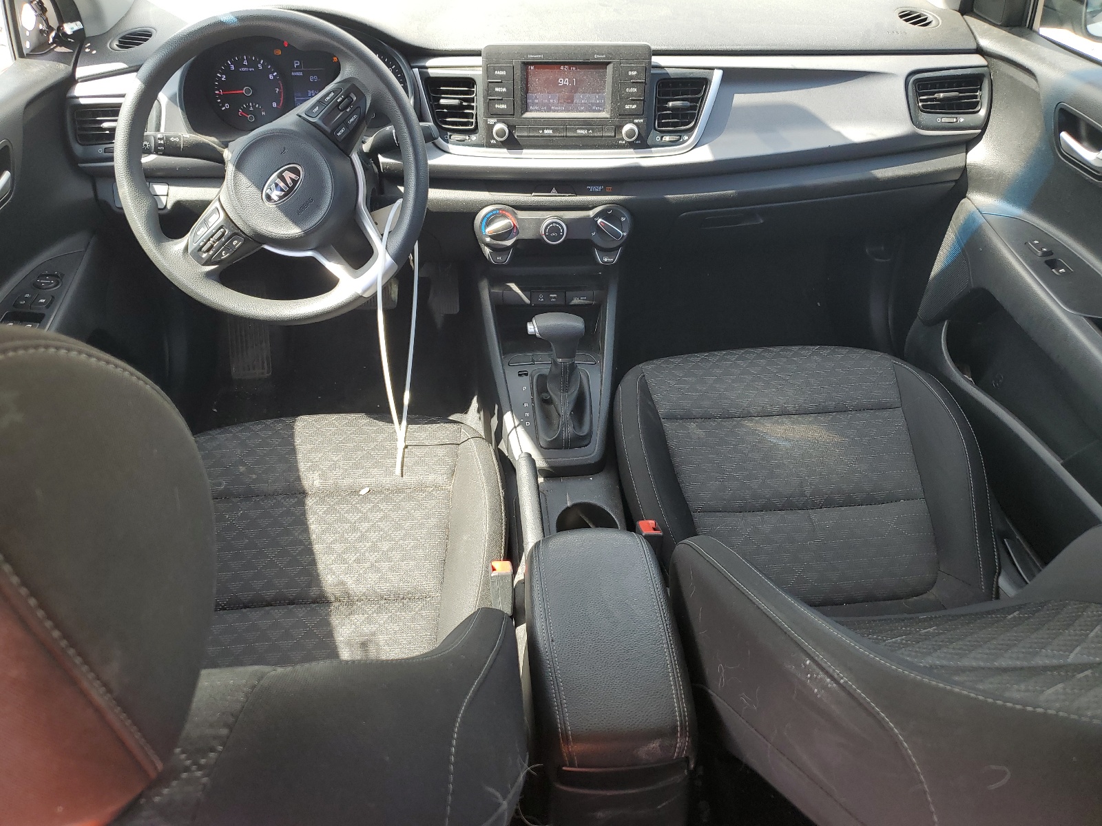 3KPA24AB1JE069455 2018 Kia Rio Lx