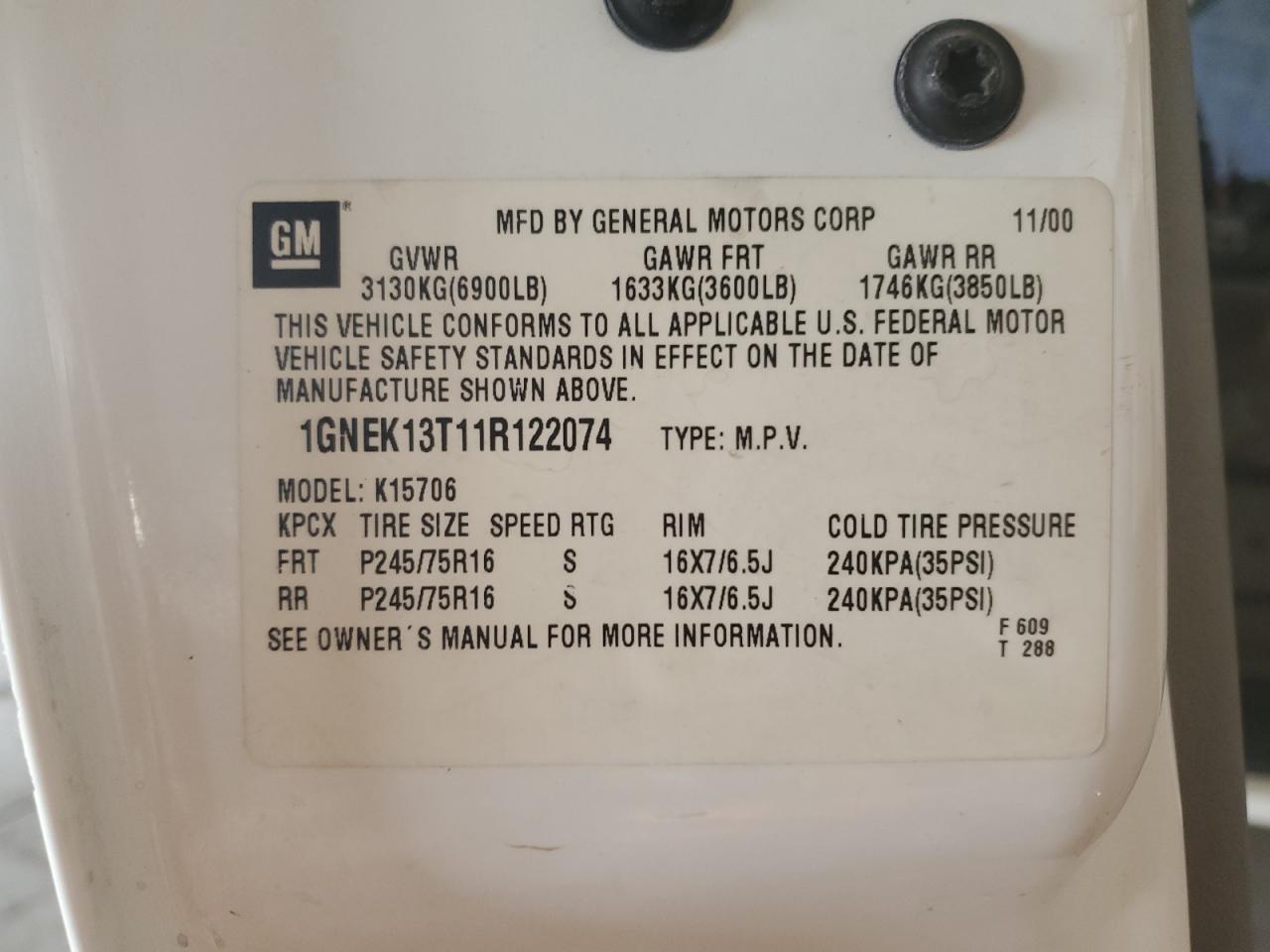 2001 Chevrolet Tahoe K1500 VIN: 1GNEK13T11R122074 Lot: 63161934