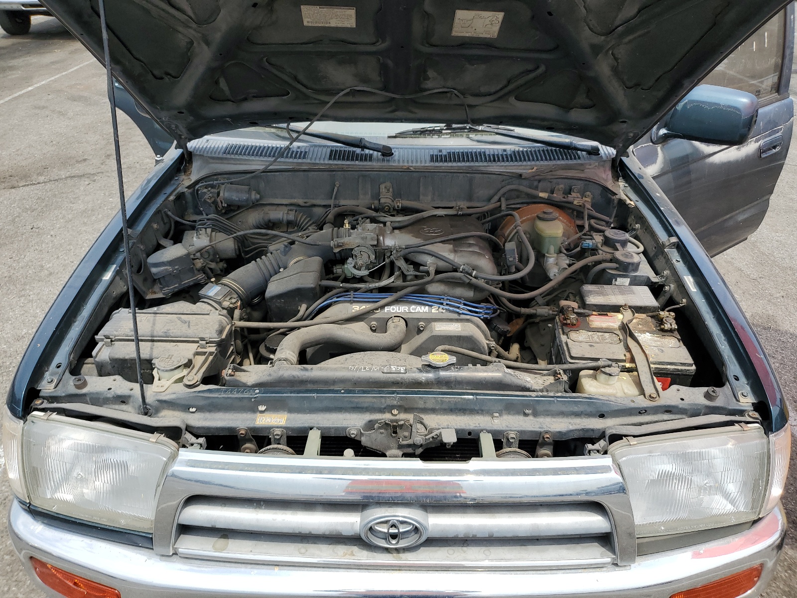 JT3GN86R4T0013511 1996 Toyota 4Runner Sr5