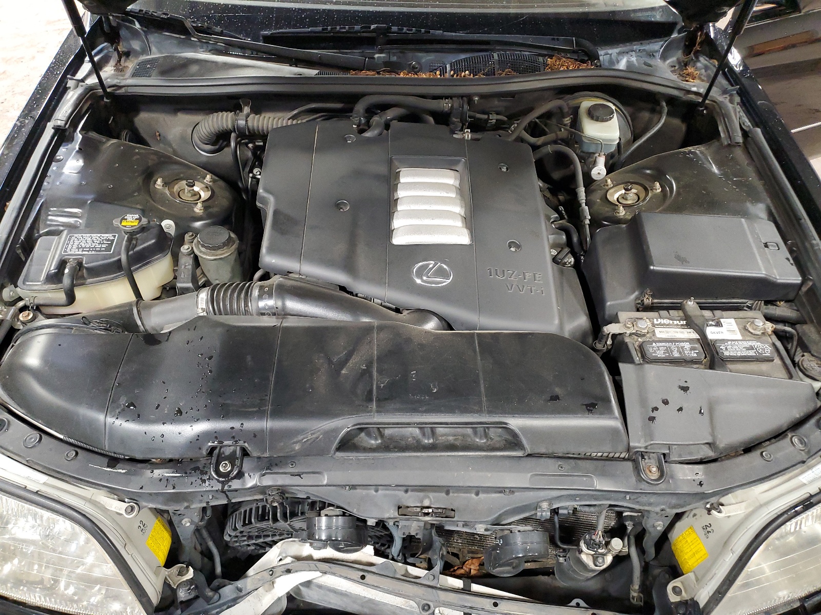 JT8BH28F1Y0179018 2000 Lexus Ls 400