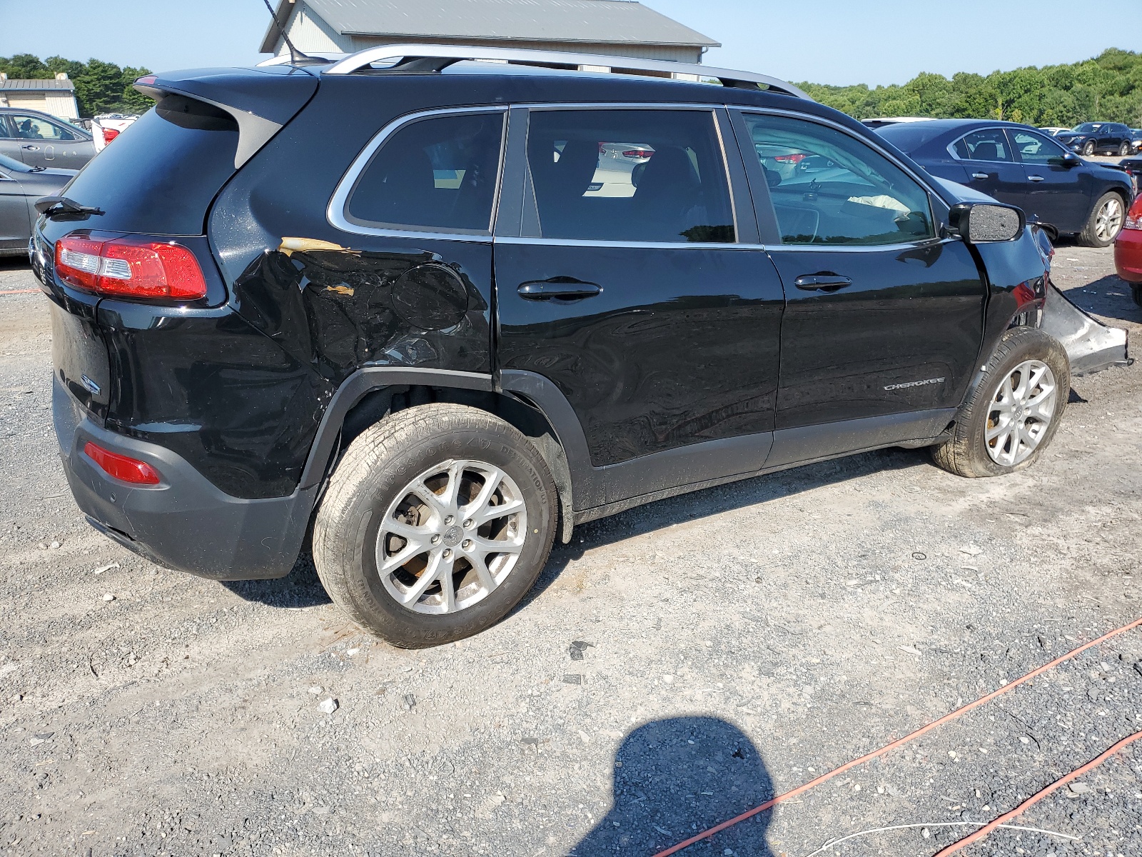 2017 Jeep Cherokee Latitude vin: 1C4PJMCB1HW513024