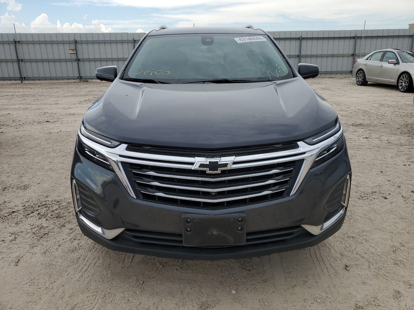 2GNAXNEV3N6111231 2022 Chevrolet Equinox Premier