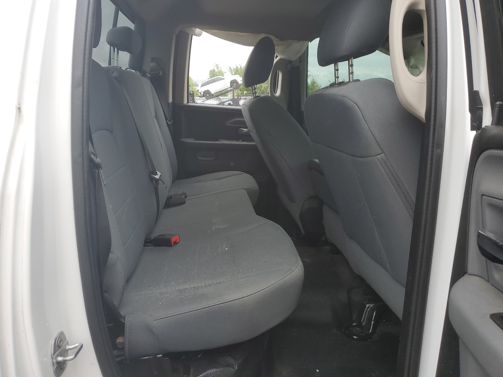 1C6RR7GM0FS515941 2015 Ram 1500 Slt