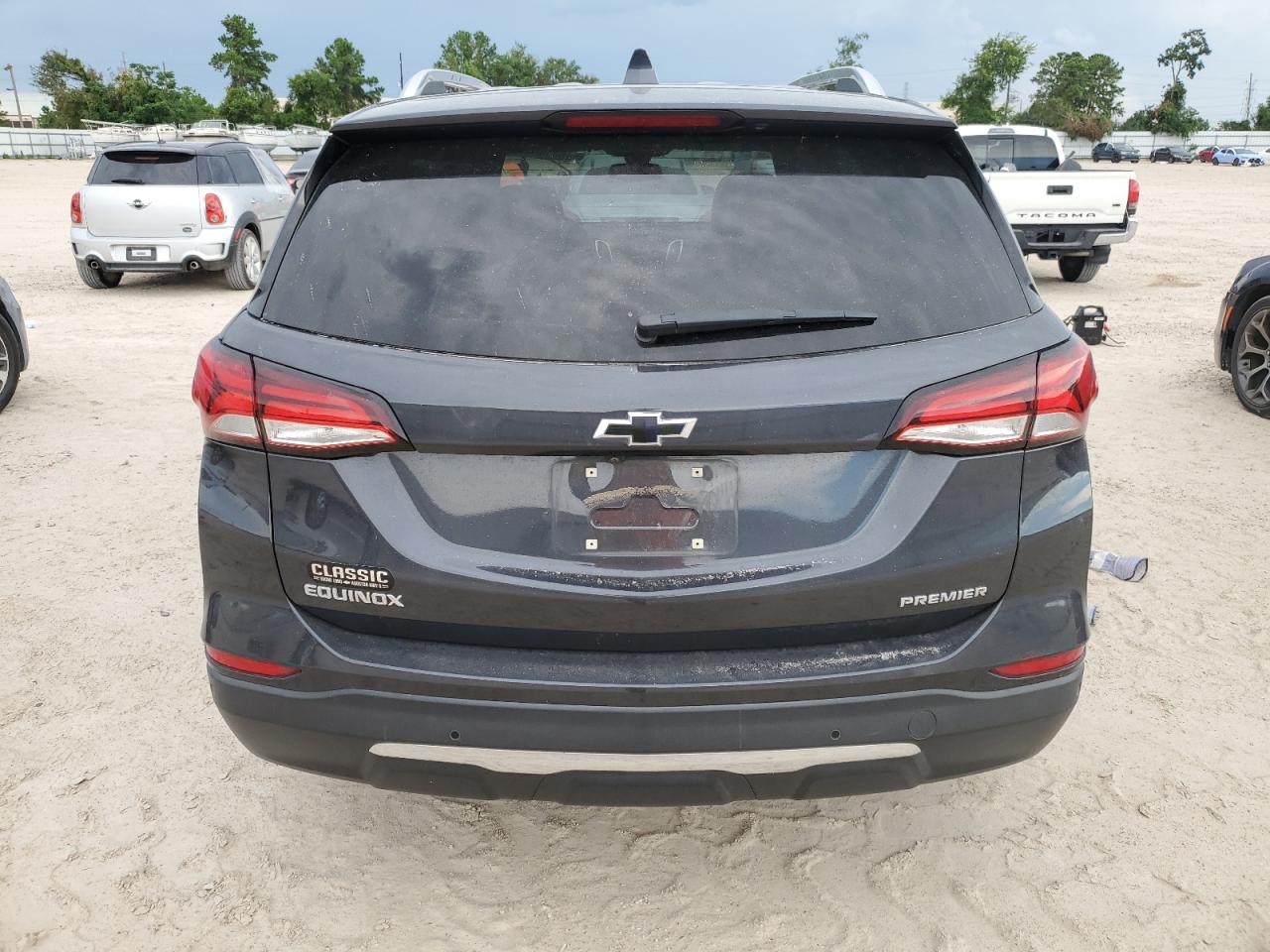 2022 Chevrolet Equinox Premier VIN: 2GNAXNEV3N6111231 Lot: 63146844