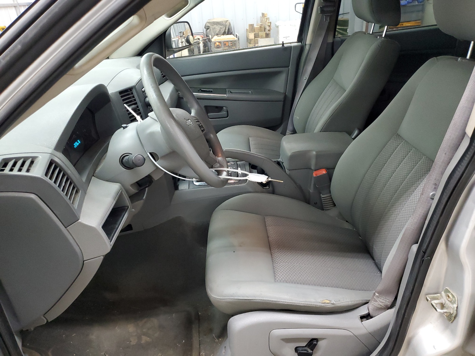 1J4HR48N76C118452 2006 Jeep Grand Cherokee Laredo