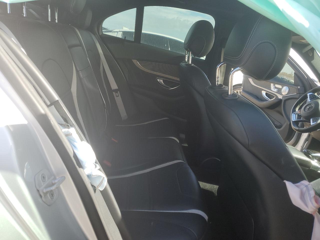 2016 Mercedes-Benz C 63 Amg-S VIN: 55SWF8HB3GU105526 Lot: 61445534