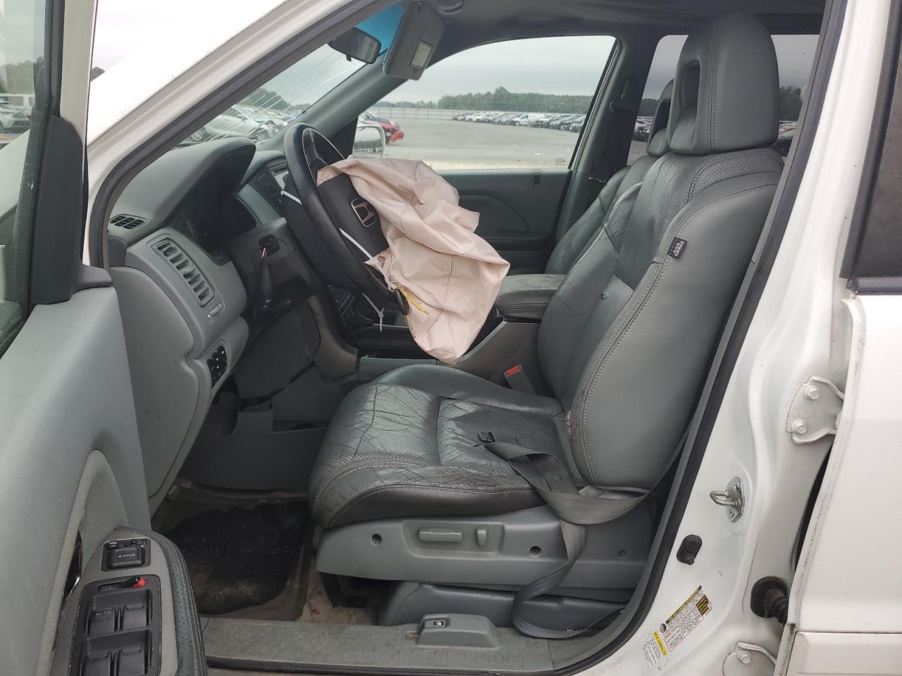 2005 Honda Pilot Exl VIN: 5FNYF18605B013419 Lot: 61061894