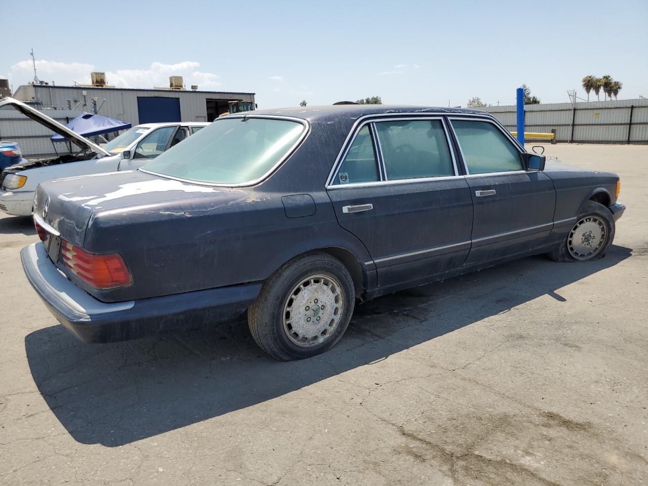 1987 Mercedes-Benz 420 Sel VIN: WDBCA35D0HA302688 Lot: 64268084