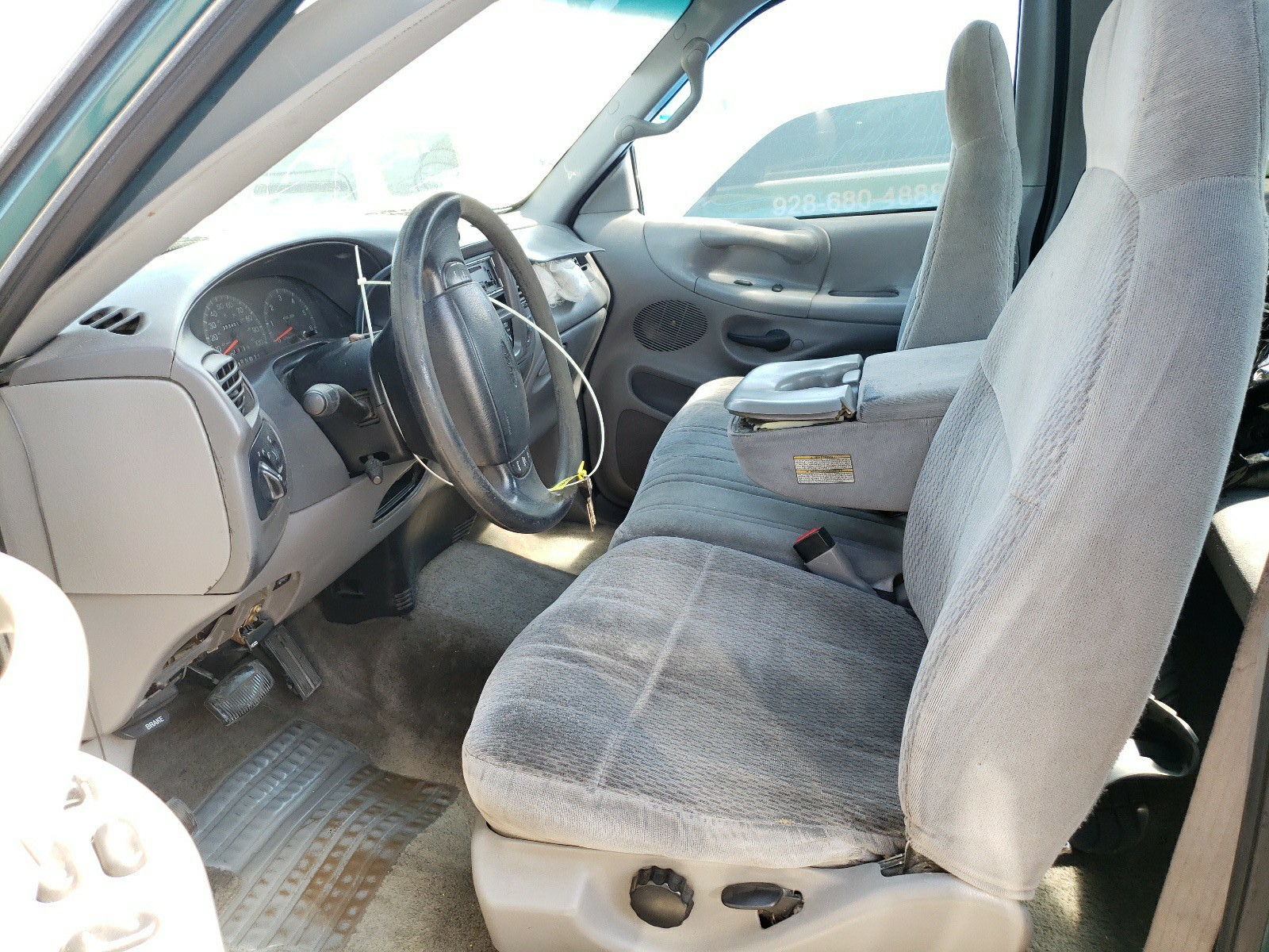 1FTDX1721WKA02301 1998 Ford F150