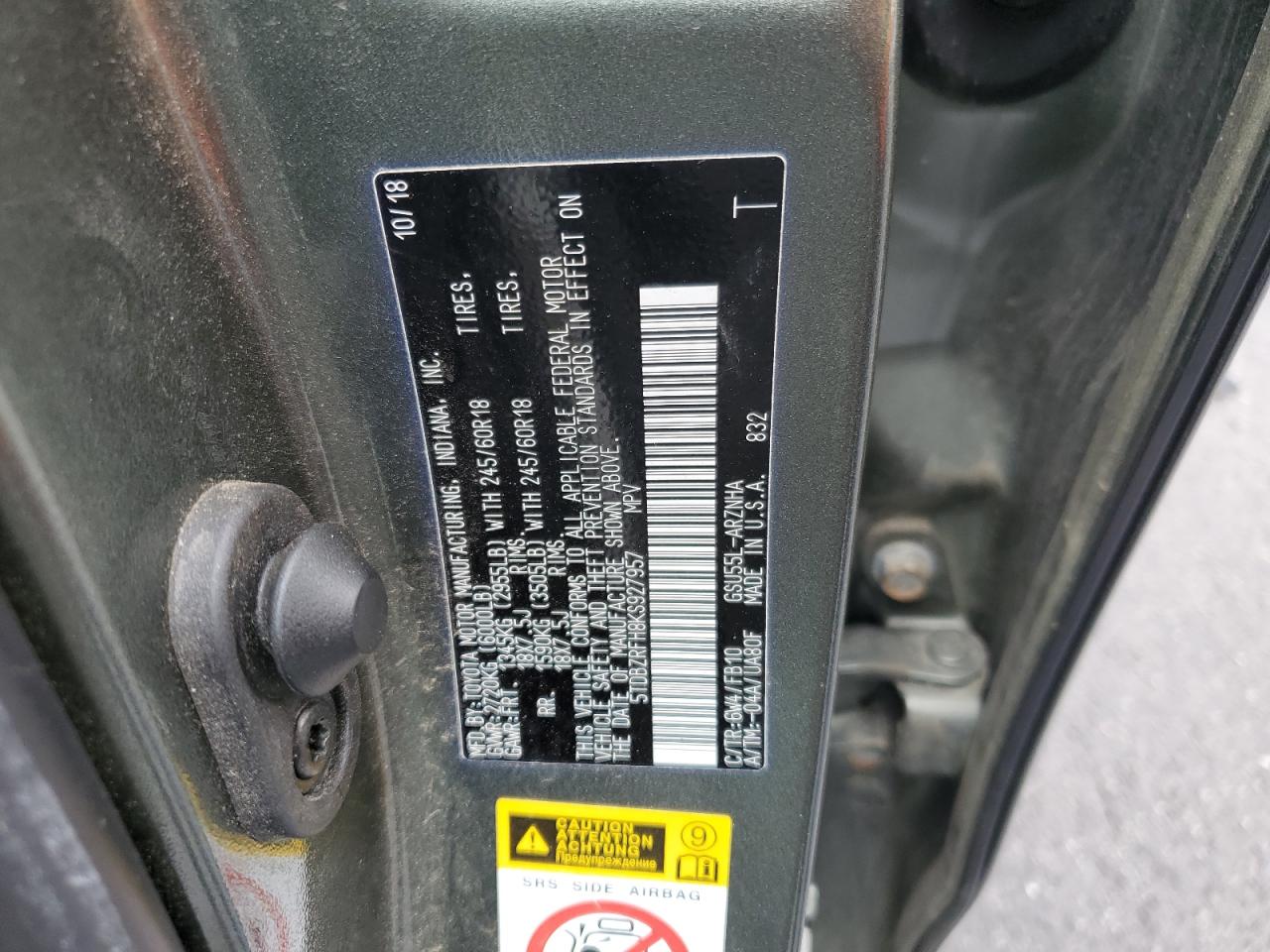 2019 Toyota Highlander Le VIN: 5TDBZRFH8KS927957 Lot: 63973704