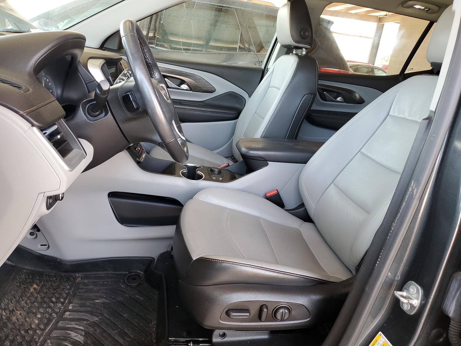 3GKALVEV2KL375654 2019 GMC Terrain Slt